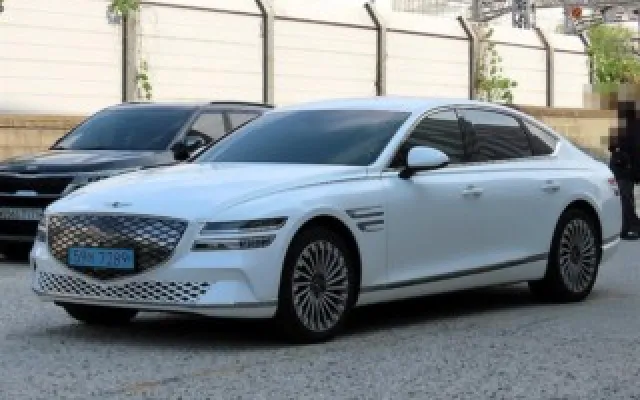 G80일렉트리파이드 중고차 G80(RG3) 일렉트리파이드 매물 사진 9 - 2022/04 107,318km