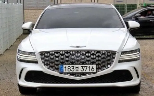 G80일렉트리파이드 중고차 G80(RG3) 2.5 가솔린 터보 AWD 매물 사진 4 - 2024/10 12,303km