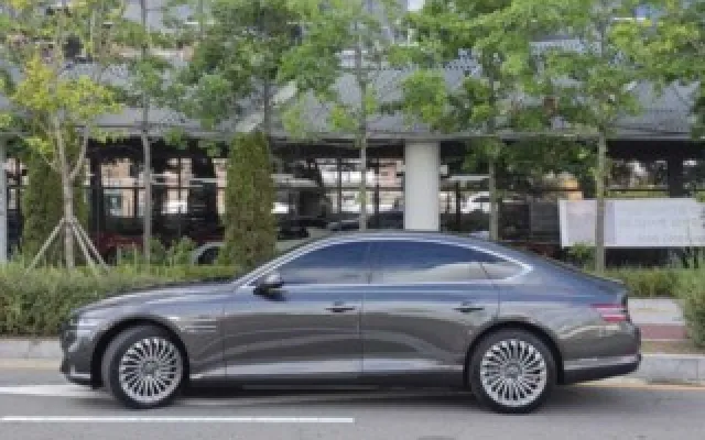 G80일렉트리파이드 중고차 G80(RG3) 일렉트리파이드 매물 사진 13 - 2022/02 82,226km
