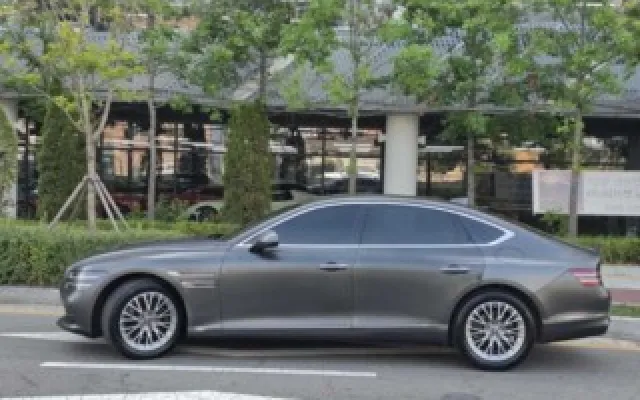 G80일렉트리파이드 중고차 G80(RG3) 2.5 가솔린 터보 AWD 매물 사진 9 - 2023/05 152,969km