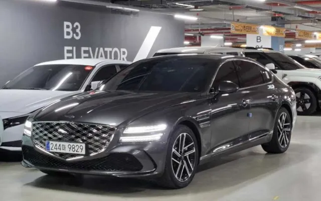 G80일렉트리파이드 중고차 G80(RG3) 2.5 가솔린 터보 AWD 매물 사진 6 - 2025/04 19,032km